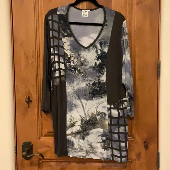 Parsley & Sage Tops - Gorgeous Parsley & Sage Tunic Top